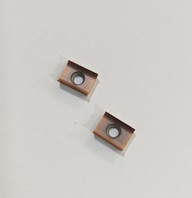 เม็ดมีดคาร์ไบด์ซีเมนต์สำหรับงานกลึง NC ทนทานสูง พร้อมค่า HRA 92.0