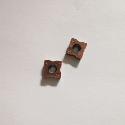 เม็ดมีดคาร์ไบด์ซีเมนต์รับรองคุณภาพสำหรับการกัดหยาบเหล็กในตลาดมาเลเซีย